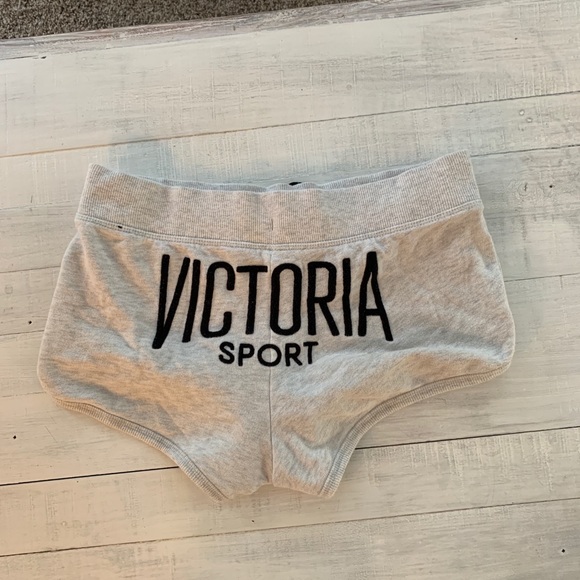 Victoria's Secret Pants - 💚3/$8💚Victoria Secret Sport Cheeky Shorts